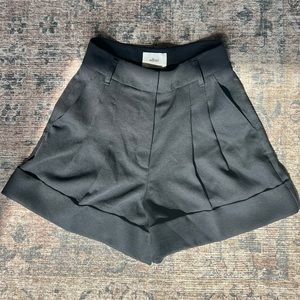 Aritzia Wilfred Shorts